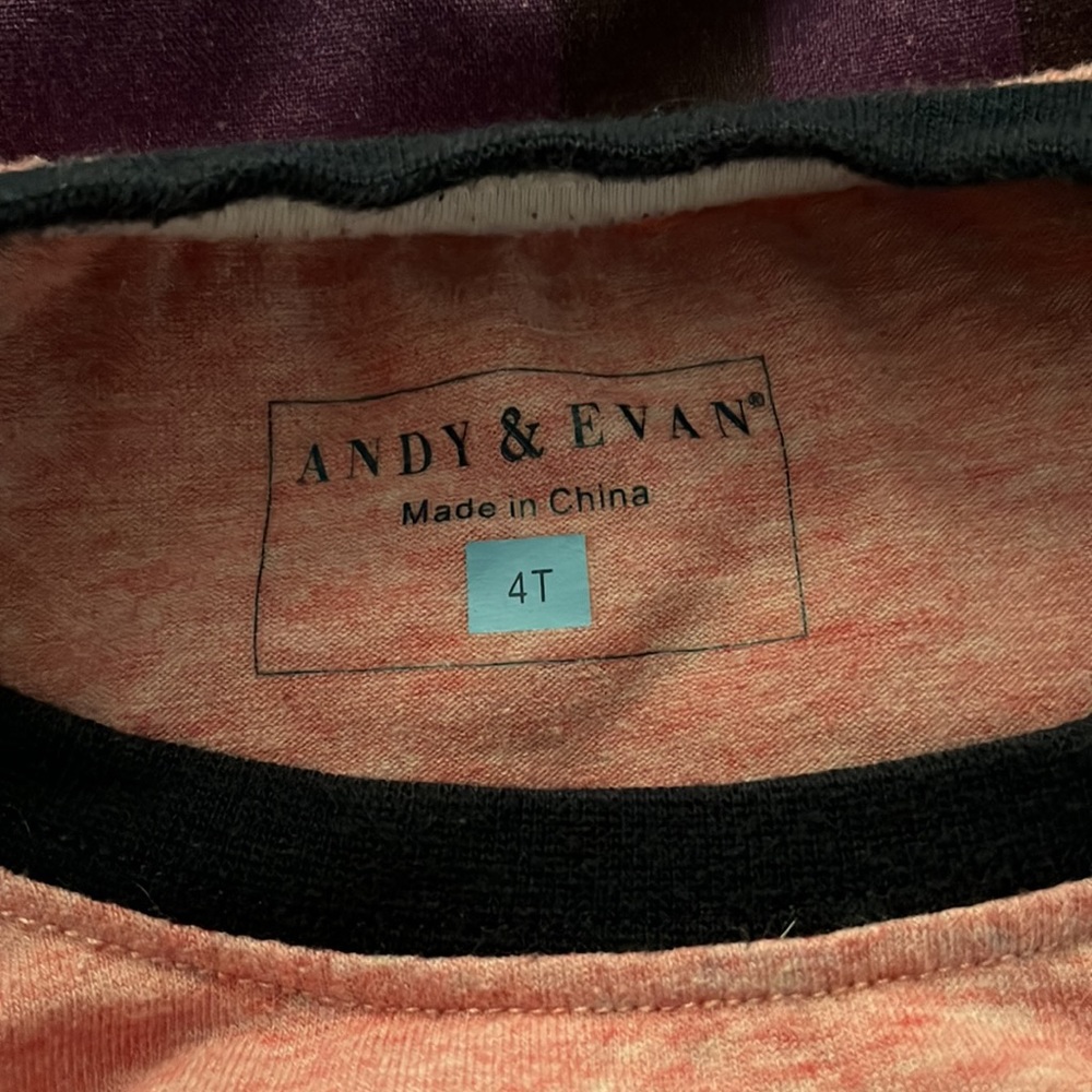 Andy & Evan long sleeve tee with peace astronaut - Picture 2 of 3
